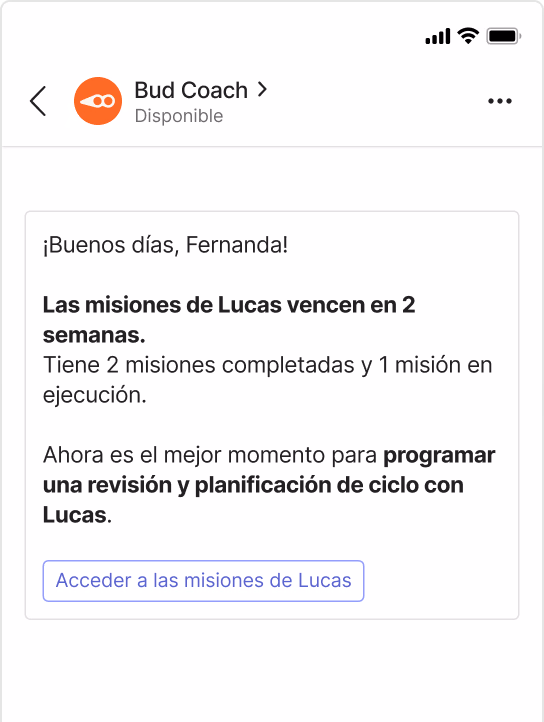 Mockup de Microsoft Teams mostrando la conversación del Bud Coach.